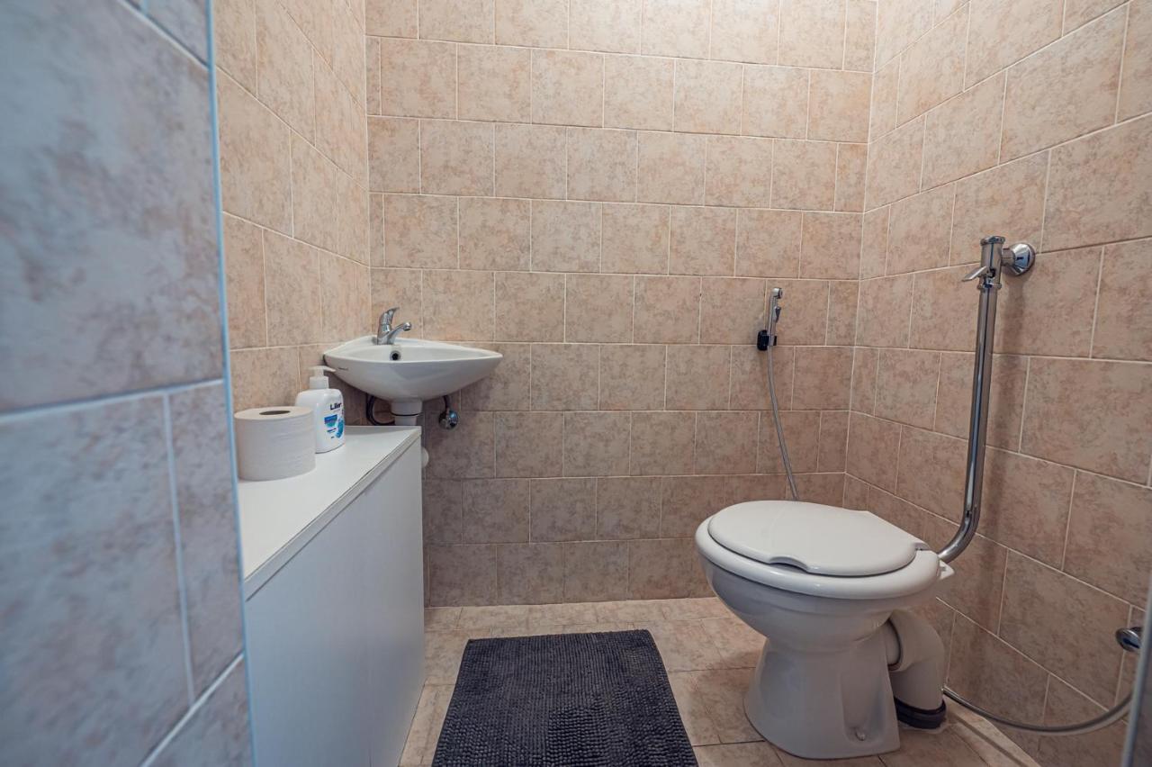 Xlsuite Apartment Comfort Piest'any Esterno foto