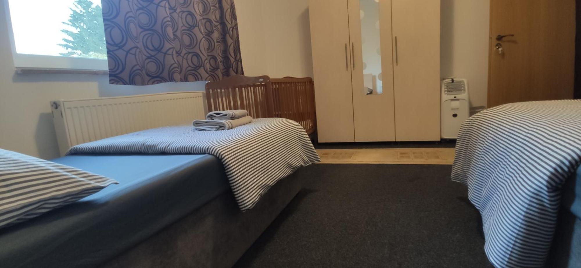 Xlsuite Apartment Comfort Piest'any Esterno foto