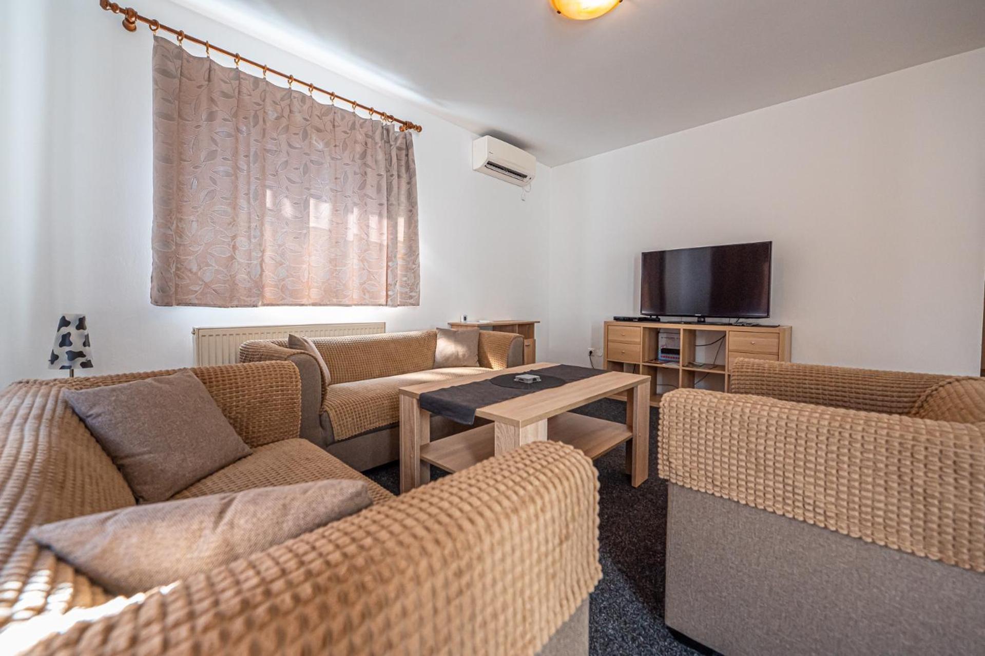 Xlsuite Apartment Comfort Piest'any Camera foto